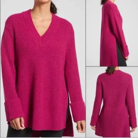 NEW Athleta Shasta V-Neck Sweater size XS - Picture 1 of 6